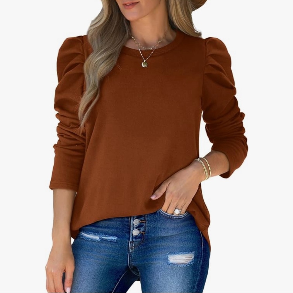 Nine West Pleat long Sleeve Crewneck Top,  women’s size XS, long sleeves, NWT!